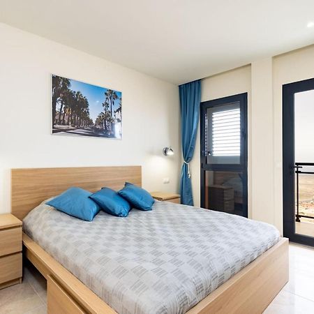 Sunny Castillo Apartment コスタ・デ・アンティグア エクステリア 写真