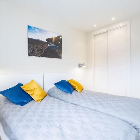 Sunny Castillo Apartment コスタ・デ・アンティグア エクステリア 写真