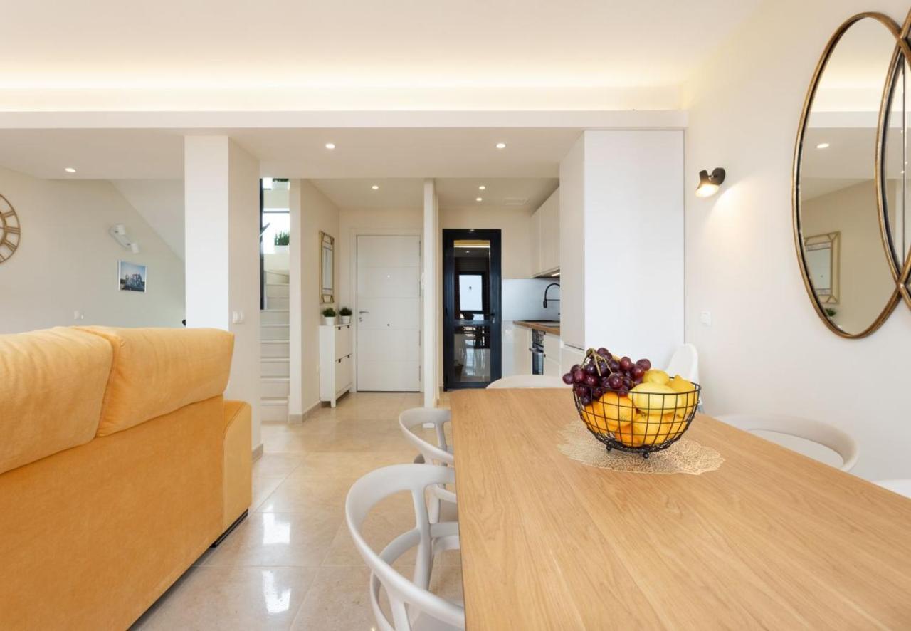 Sunny Castillo Apartment コスタ・デ・アンティグア エクステリア 写真