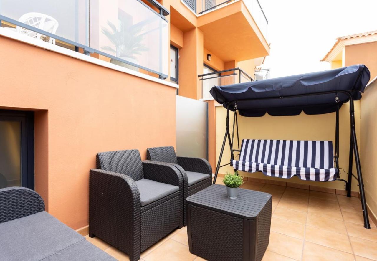 Sunny Castillo Apartment コスタ・デ・アンティグア エクステリア 写真