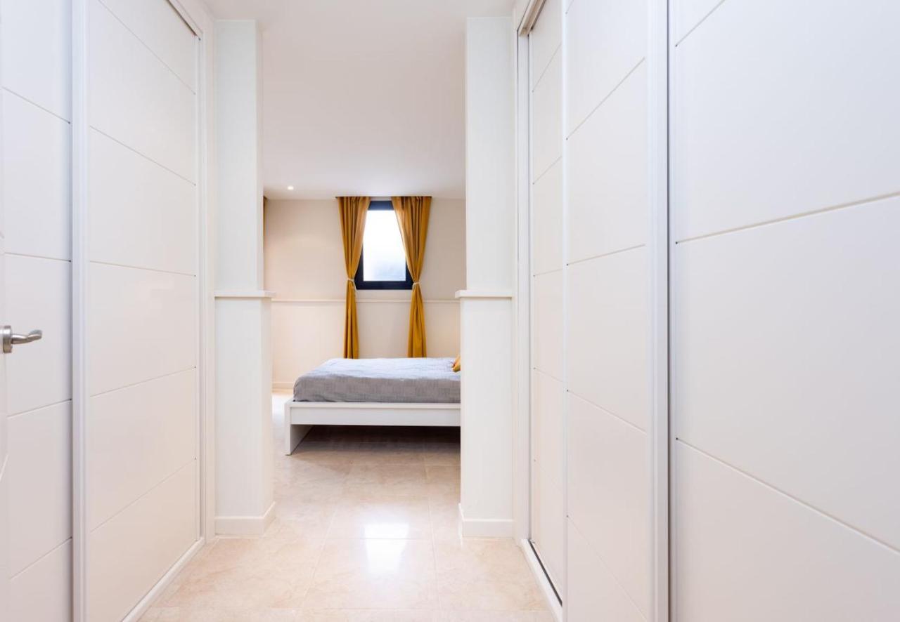 Sunny Castillo Apartment コスタ・デ・アンティグア エクステリア 写真