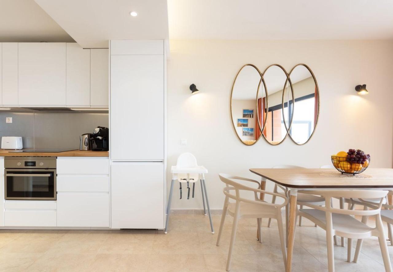 Sunny Castillo Apartment コスタ・デ・アンティグア エクステリア 写真