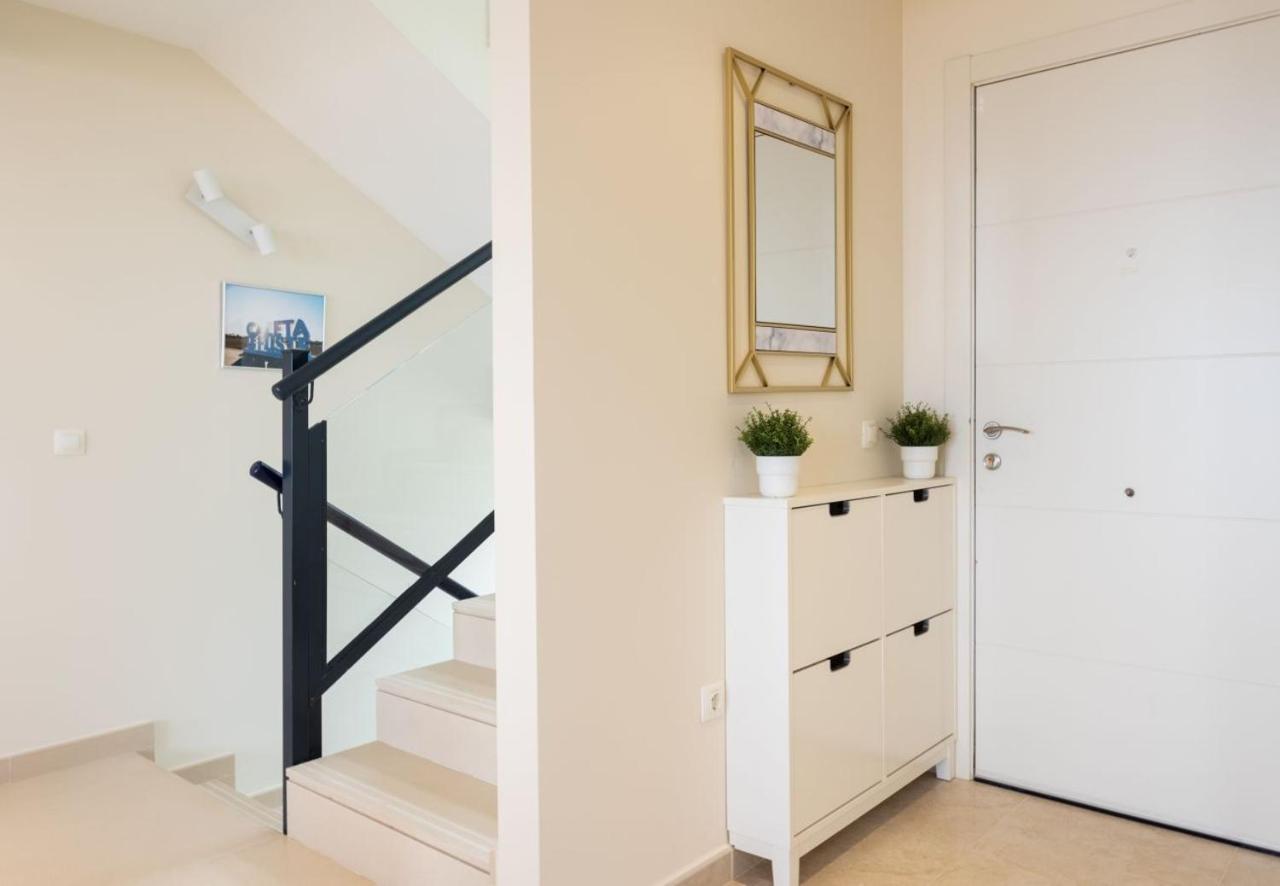 Sunny Castillo Apartment コスタ・デ・アンティグア エクステリア 写真