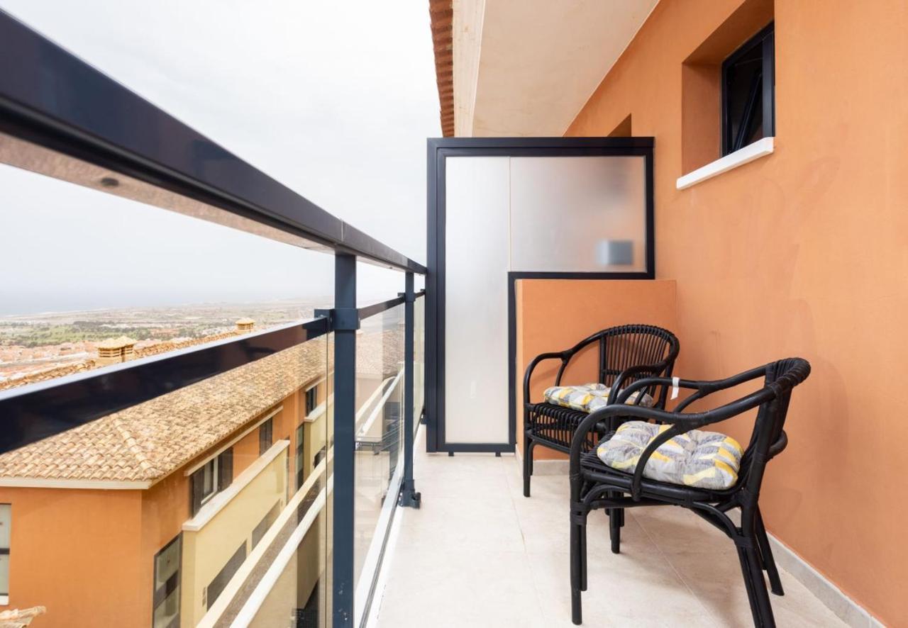 Sunny Castillo Apartment コスタ・デ・アンティグア エクステリア 写真